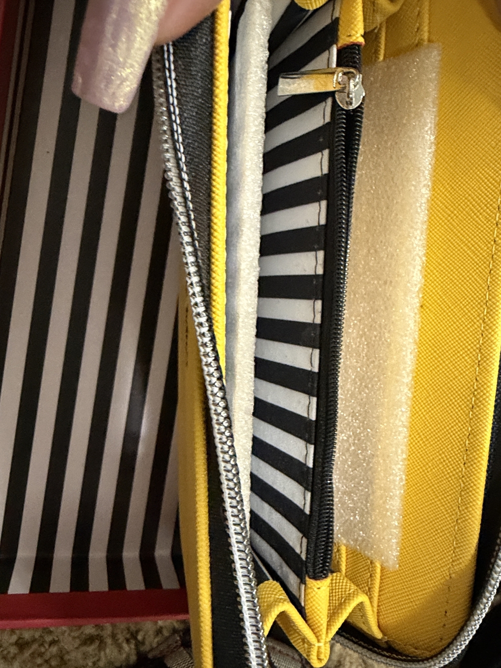 Marc Tetro Wallet NWT - Picture 7 of 7